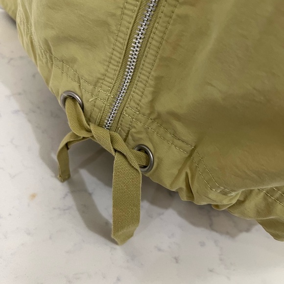 Columbia Green Utility Jacket with Hood and Adjustable Hem - Picture 12 of 16